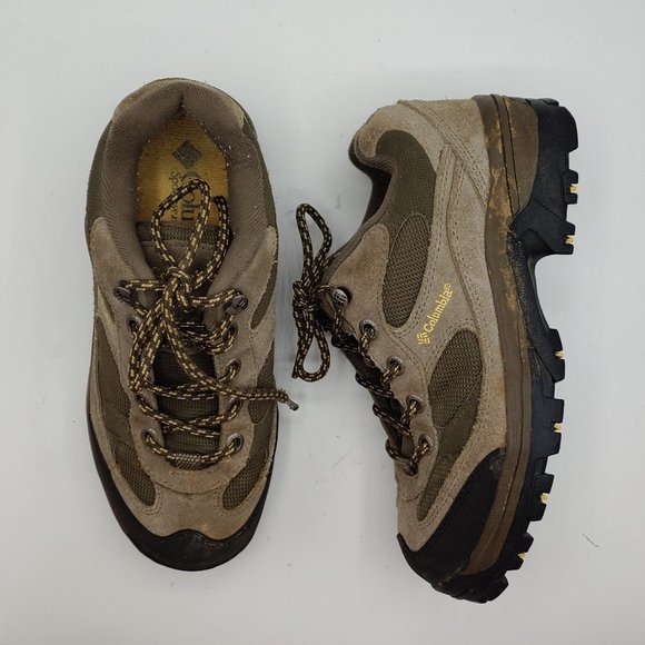 columbia lace up boots